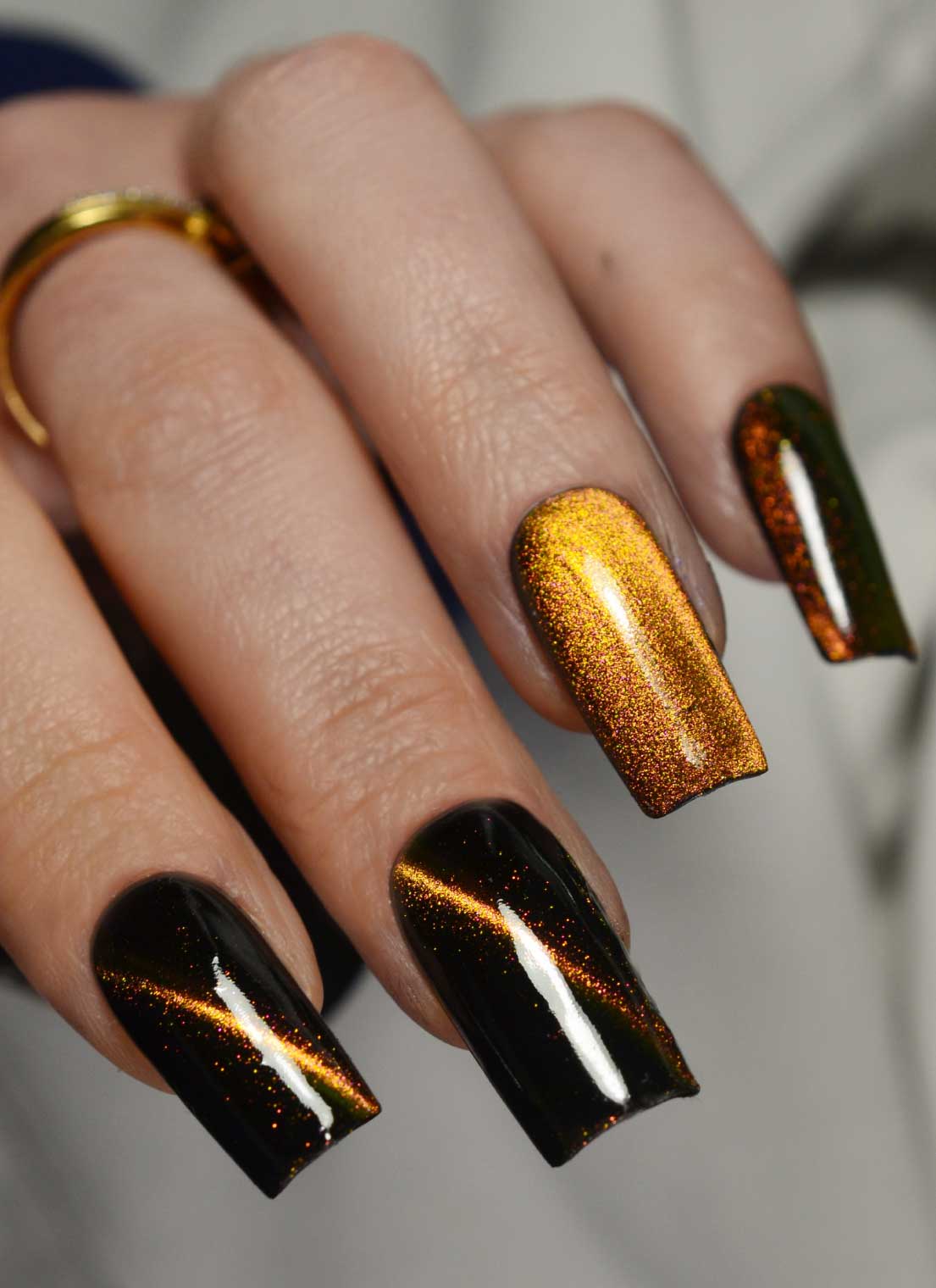 Athena - Chameleon Cats Eye Gel Polish